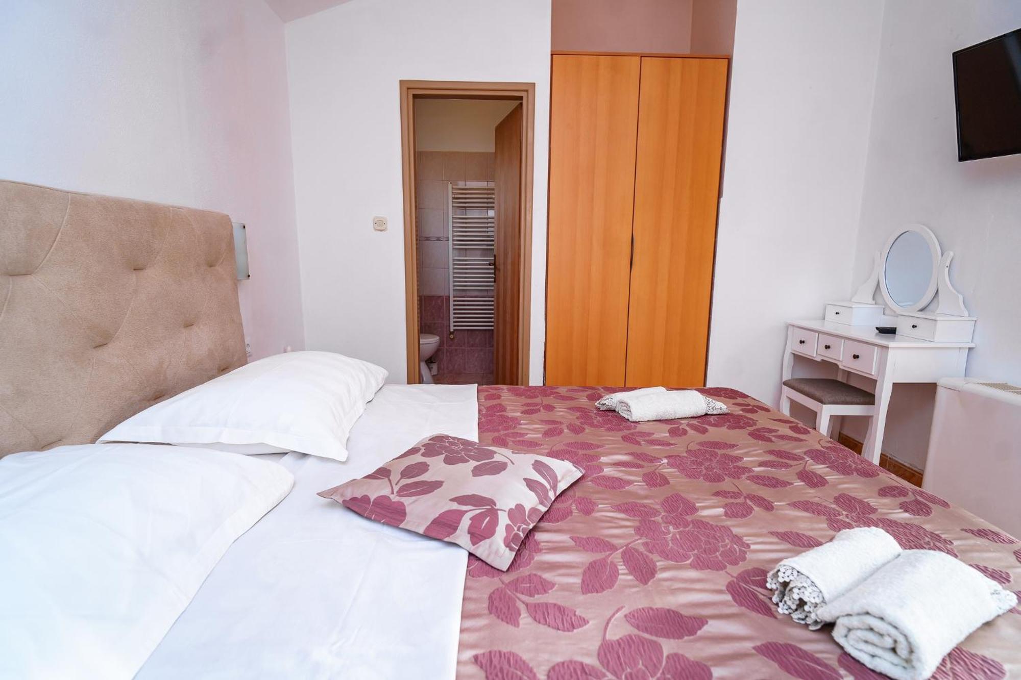 Apartments Horizont Rogoznica  Phòng bức ảnh