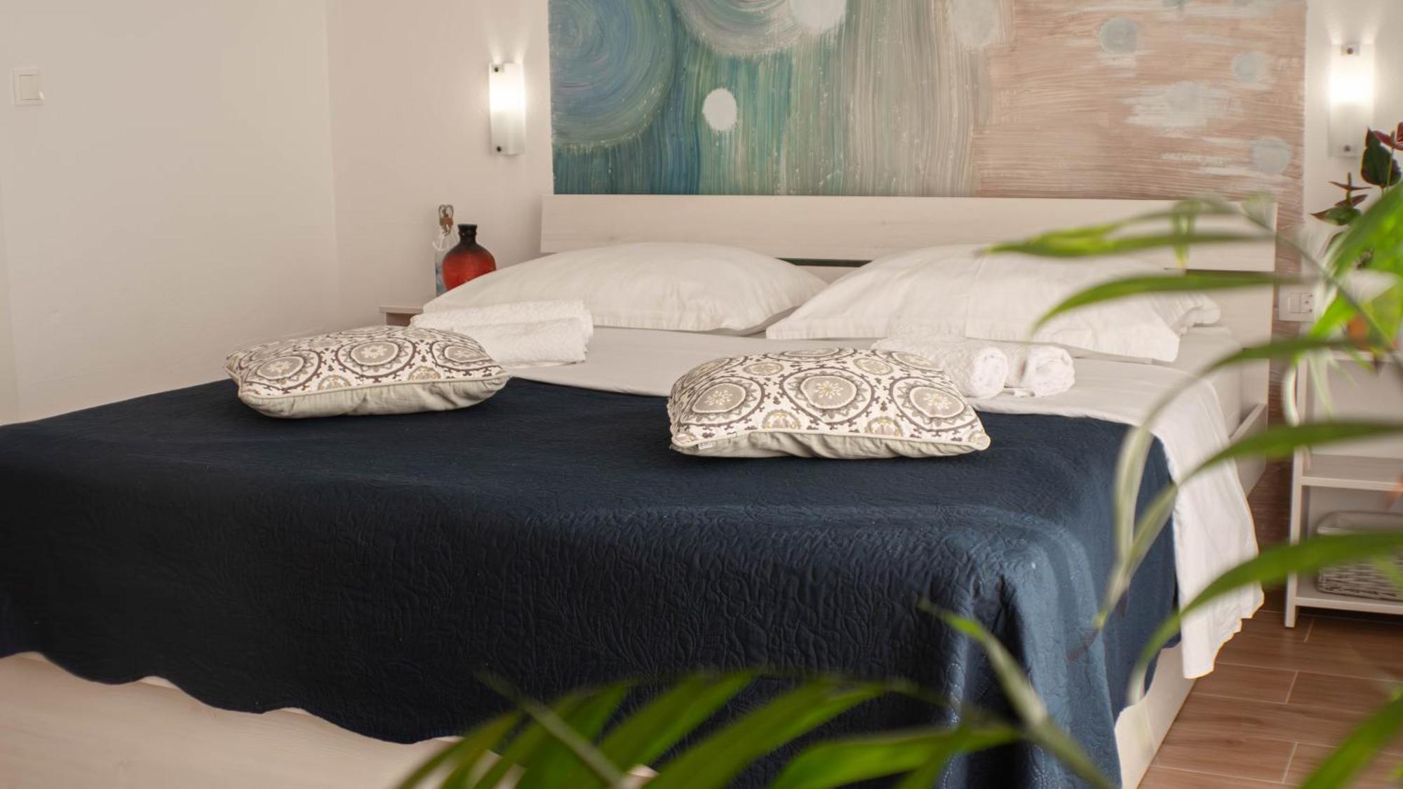 Apartments Horizont Rogoznica  Ngoại thất bức ảnh